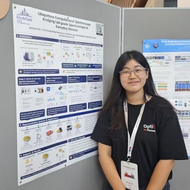 Haiyan Hu presenting her research on ubiquitous computational spectroscopy at the ACM MobiSys 2026 Rising Star Forum.