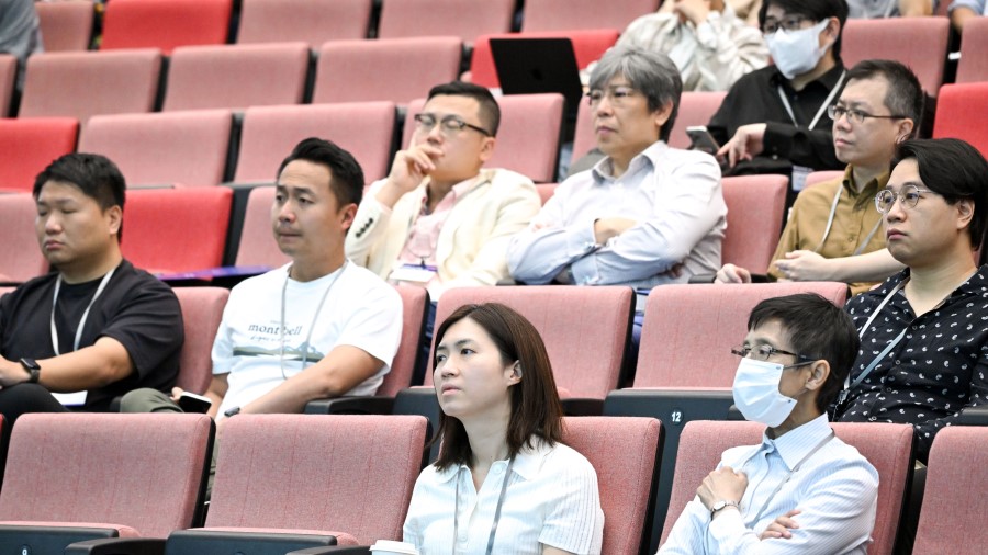 The forum reached over 120 participants, including industry partners, alumni, HKUST staff, and students.