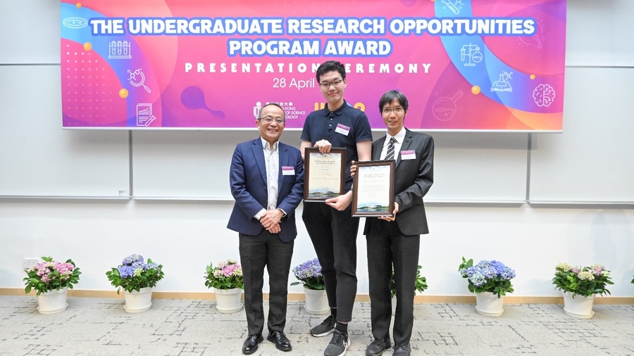 Prof. Tim Cheng (Vice-President for Research and Development, HKUST), Mr. Wang Ruida and Prof. Raymond Wong (Professor of CSE)
